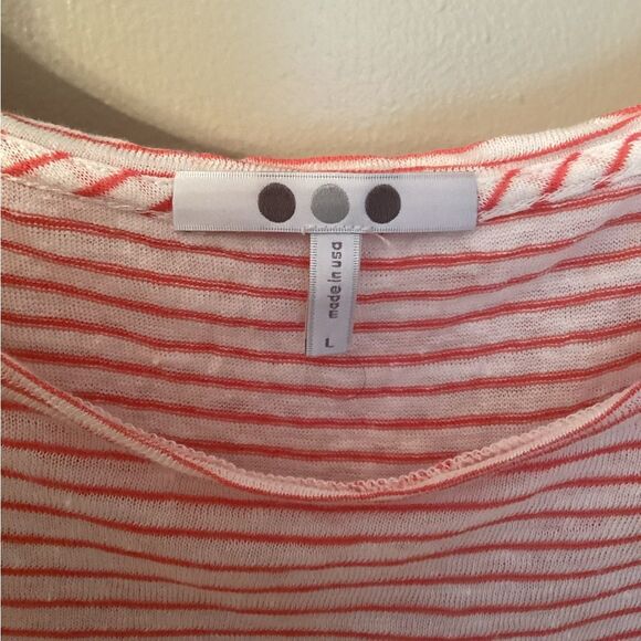 THREE DOTS SIZE LARGE WHITE RED STRIPED LINEN BLEND 3/4 SLEEVE FLYAWAY BACK TOP - Picture 4 of 5